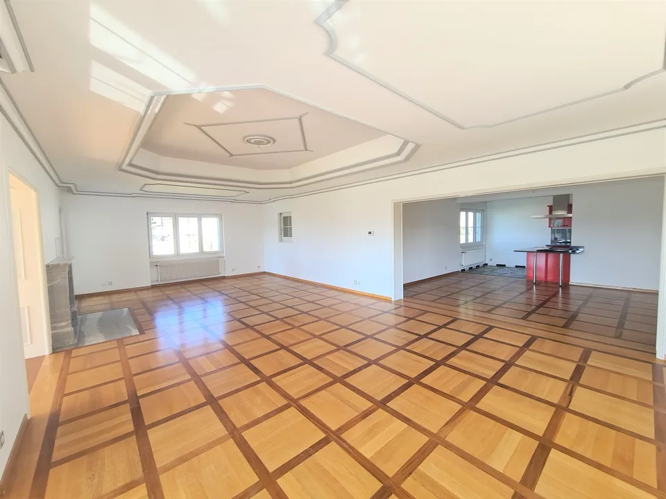 NEUE PREISSENKUNG - Prachtvolle Villa von hohem Standard auf großer Parzelle – Foto 23 von 30