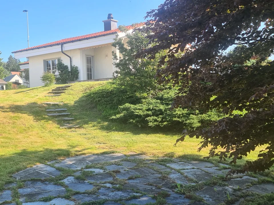 NEUE PREISSENKUNG - Prachtvolle Villa von hohem Standard auf großer Parzelle – Foto 9 von 30