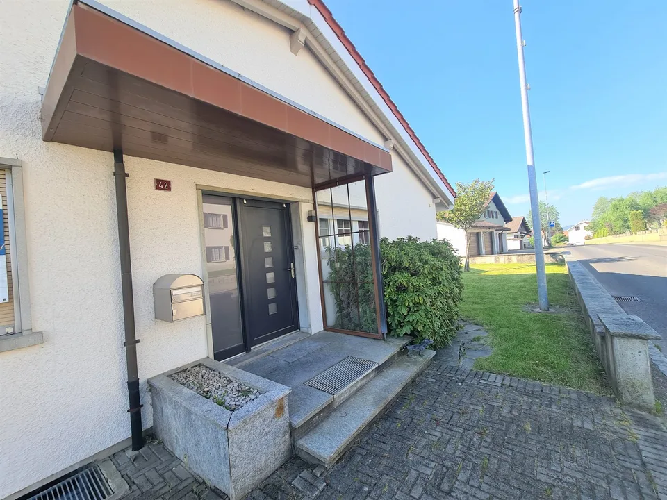 NEUE PREISSENKUNG - Prachtvolle Villa von hohem Standard auf großer Parzelle – Foto 12 von 30