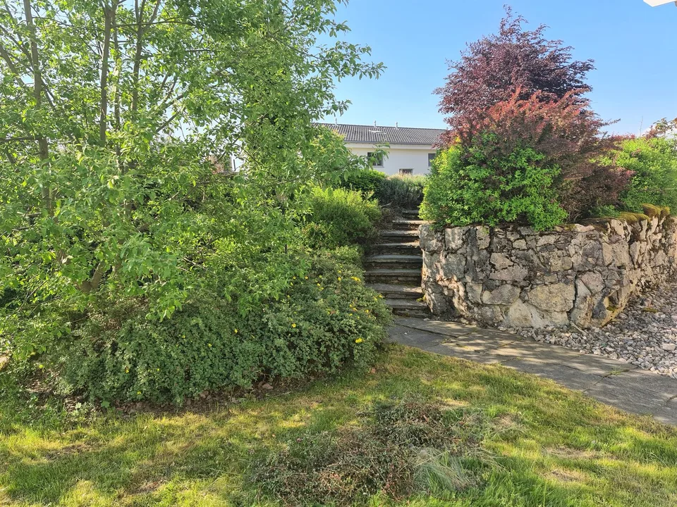 NEUE PREISSENKUNG - Prachtvolle Villa von hohem Standard auf großer Parzelle – Foto 18 von 30