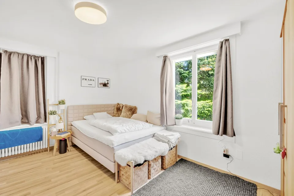 Maison multifamiliale attractive avec trois appartements à Zürich-Seebach