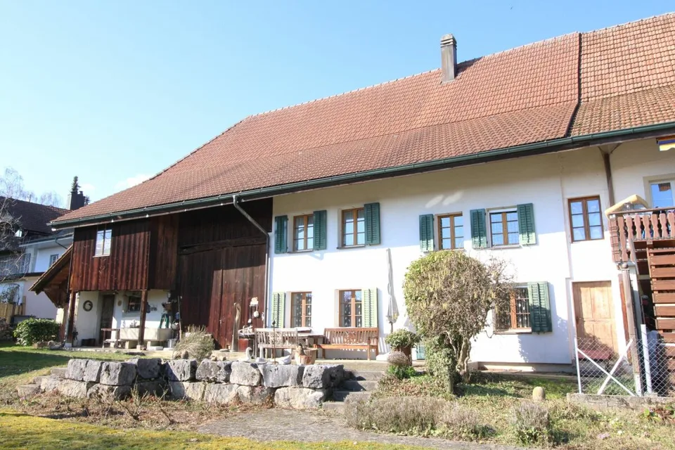 Habiter et Développer: Ferme avec Réserve de Terre à Attiswil