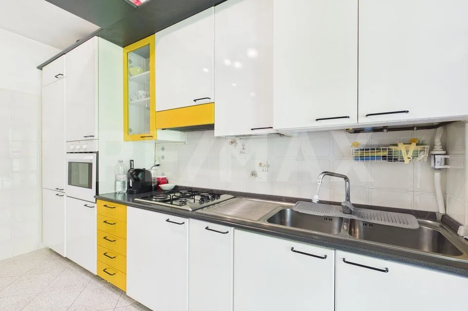 Italien - Colverde - 4,5-Zimmer-Wohnung mit Terrasse und Doppelgarage