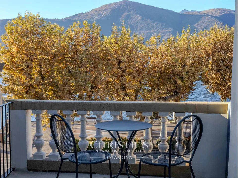 Appartement mit Blick auf den Lago Maggiore in Porto Valtravaglia