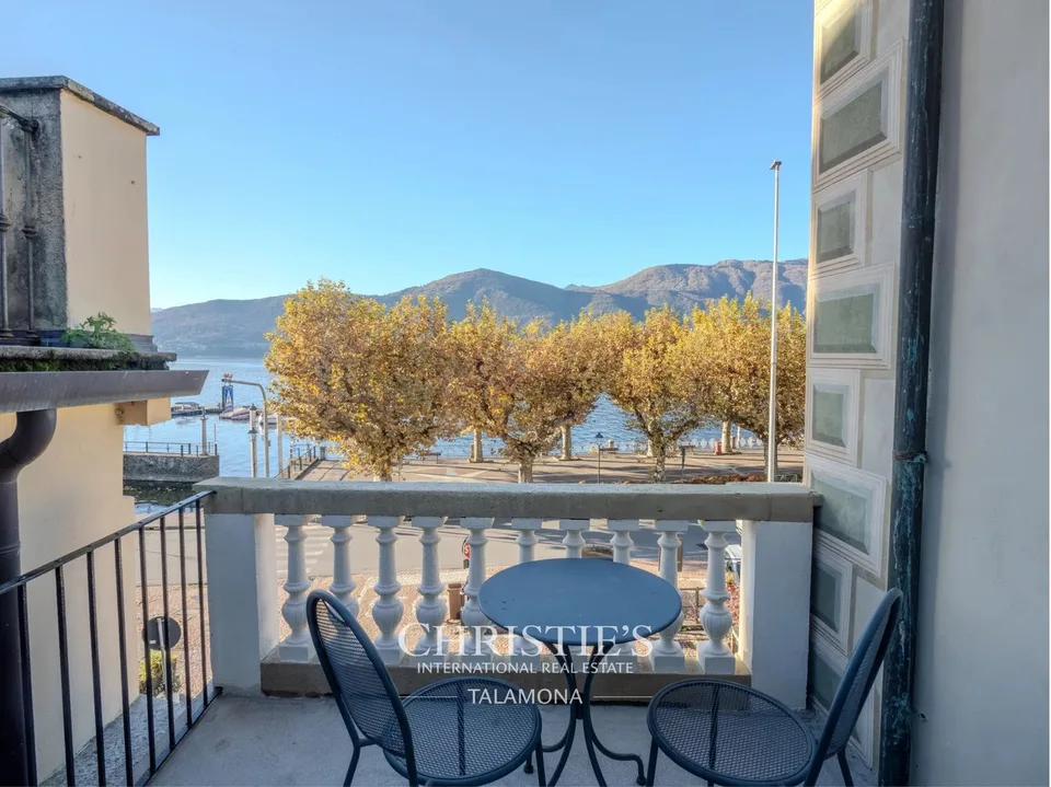 Appartamento con vista sul Lago Maggiore a Porto Valtravaglia – foto 6 di 13