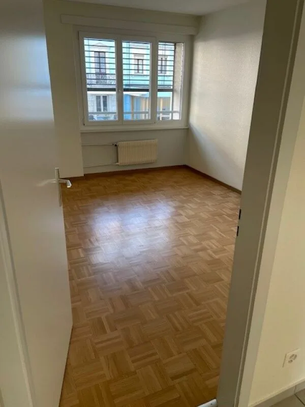 Appartamento familiare di 4.5 locali con balcone chiuso!