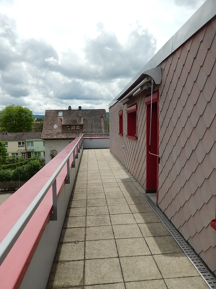 Attikawohnung mit Terrasse zum Verweilen – Foto 21 von 22
