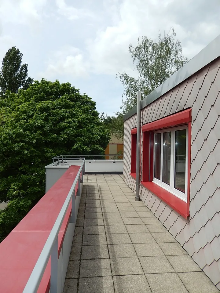 Attikawohnung mit Terrasse zum Verweilen – Foto 19 von 22