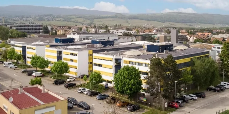 83 m2 su misura - Spazi per professionisti del benessere e della salute per solo CHF 233 al m2/anno