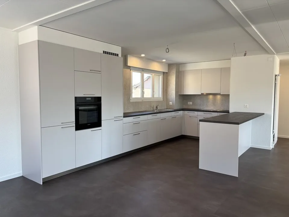 Spacieux appartement en attique avec deux balcons