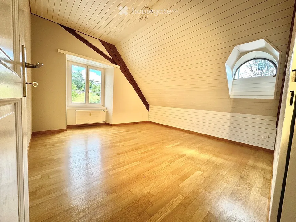 Geräumige 5.5-Zimmer-Wohnung in Gachnang – ab sofort verfügbar!