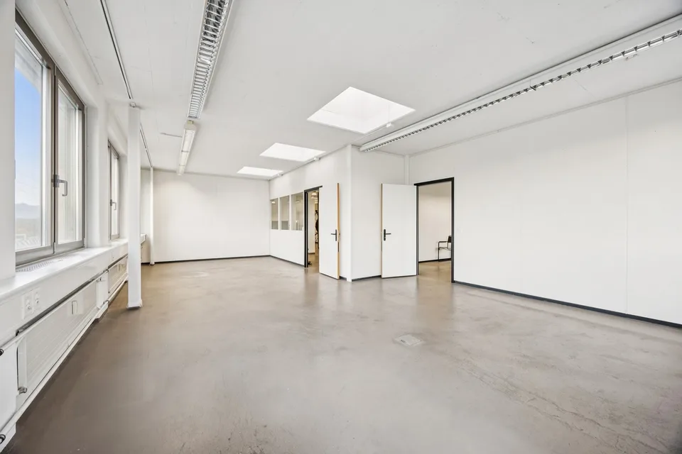 Vielseitige 269 m2 Gewerbefläche in Geroldswil – Foto 8 von 13