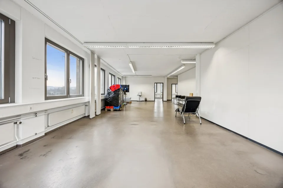 Vielseitige 269 m2 Gewerbefläche in Geroldswil – Foto 11 von 13