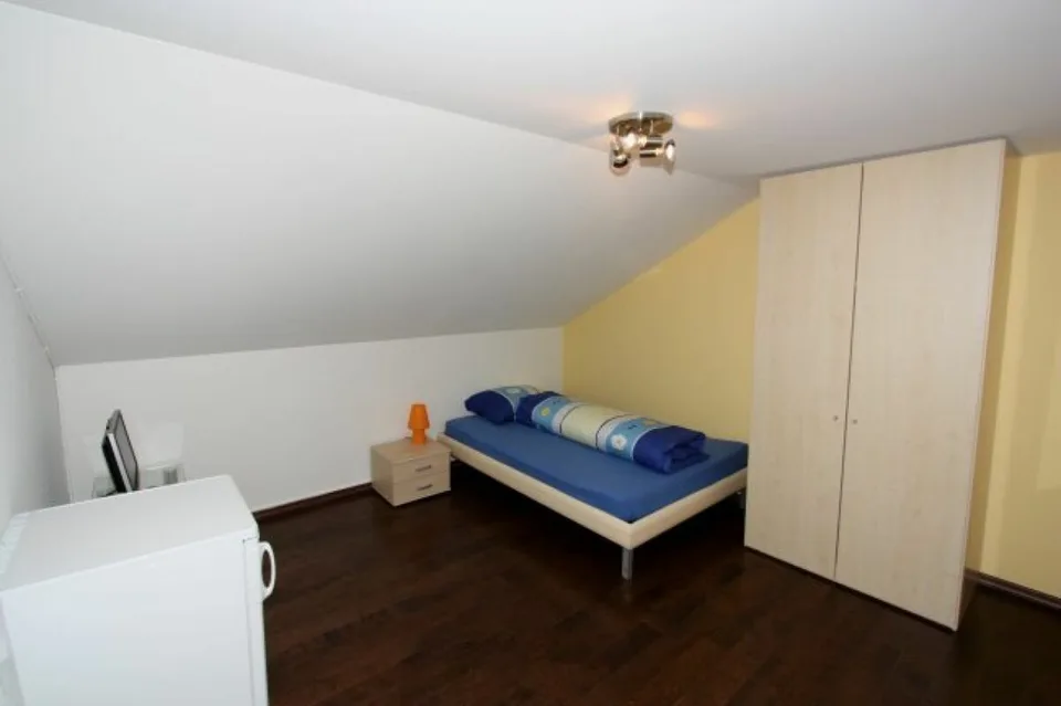 Möbliertes Einzel- oder Doppelzimmer direkt beim Bahnhof Rupperswil