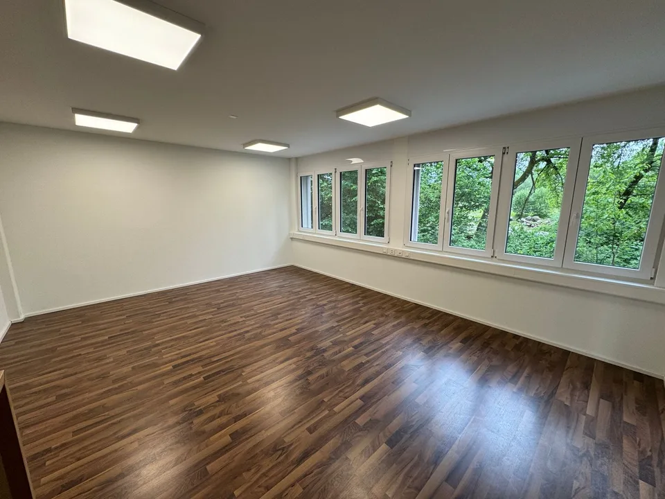 Büro-/ Gewerbefläche in Oftringen zu vermieten