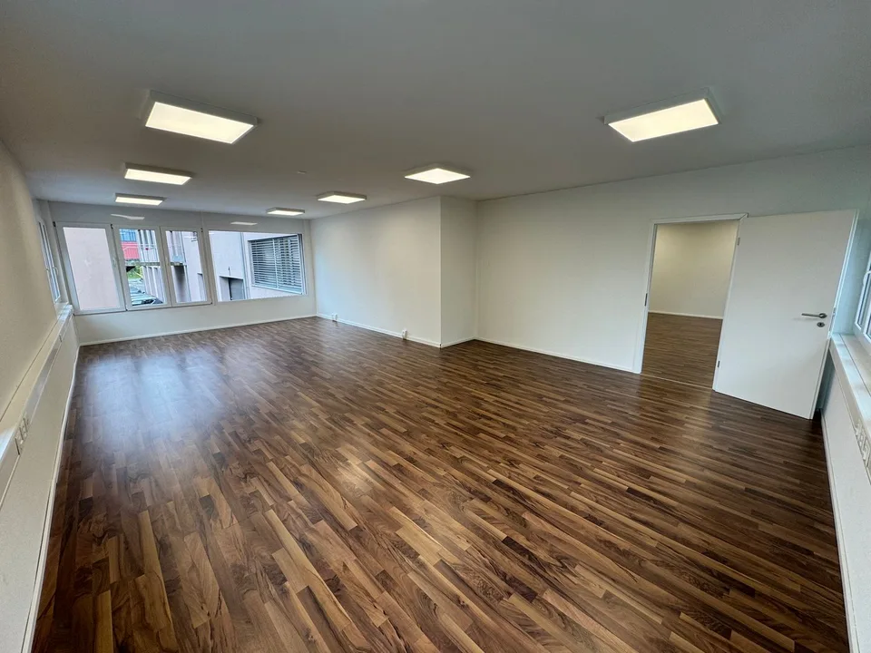 Büro-/ Gewerbefläche in Oftringen zu vermieten – Foto 7 von 10