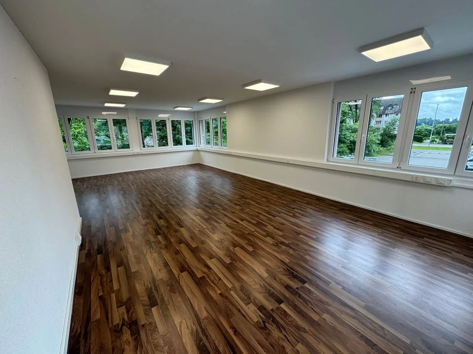 Büro-/ Gewerbefläche in Oftringen zu vermieten – Foto 9 von 10