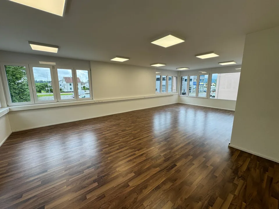 Büro-/ Gewerbefläche in Oftringen zu vermieten – Foto 6 von 10