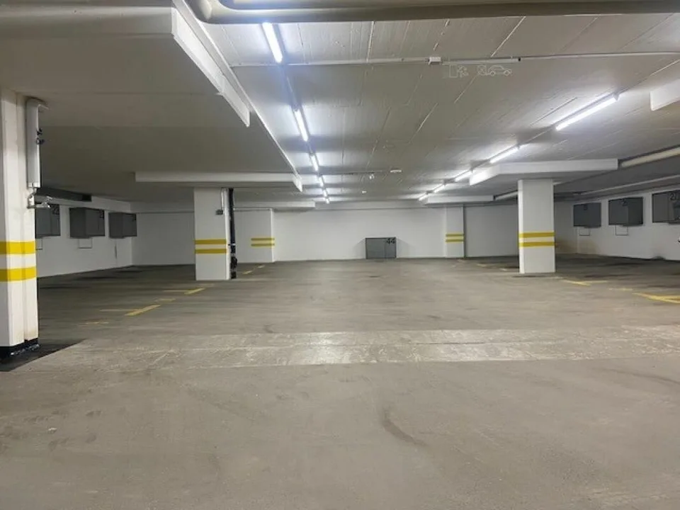 Your parking space in Zurich-Höngg