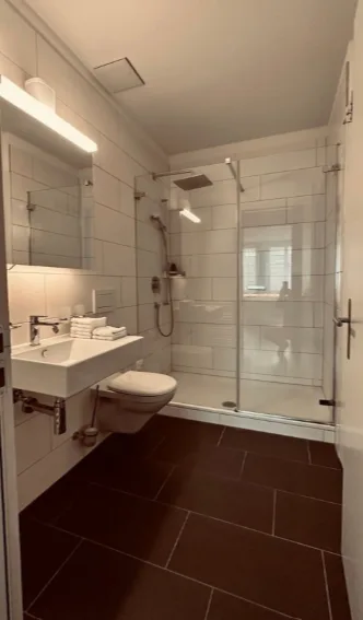 Espace commercial / bureau / cabinet de pratique dans un emplacement central à Thoune – Bälliz 54
