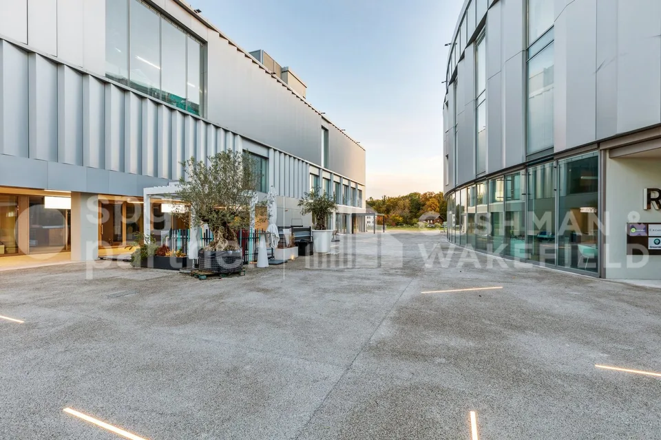 Centre iLife City bureaux d?excellent standing