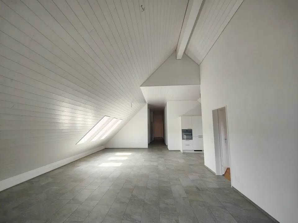 Aussergewöhnliche 4½-Zimmer Dachwohnung Nr. 7.9
