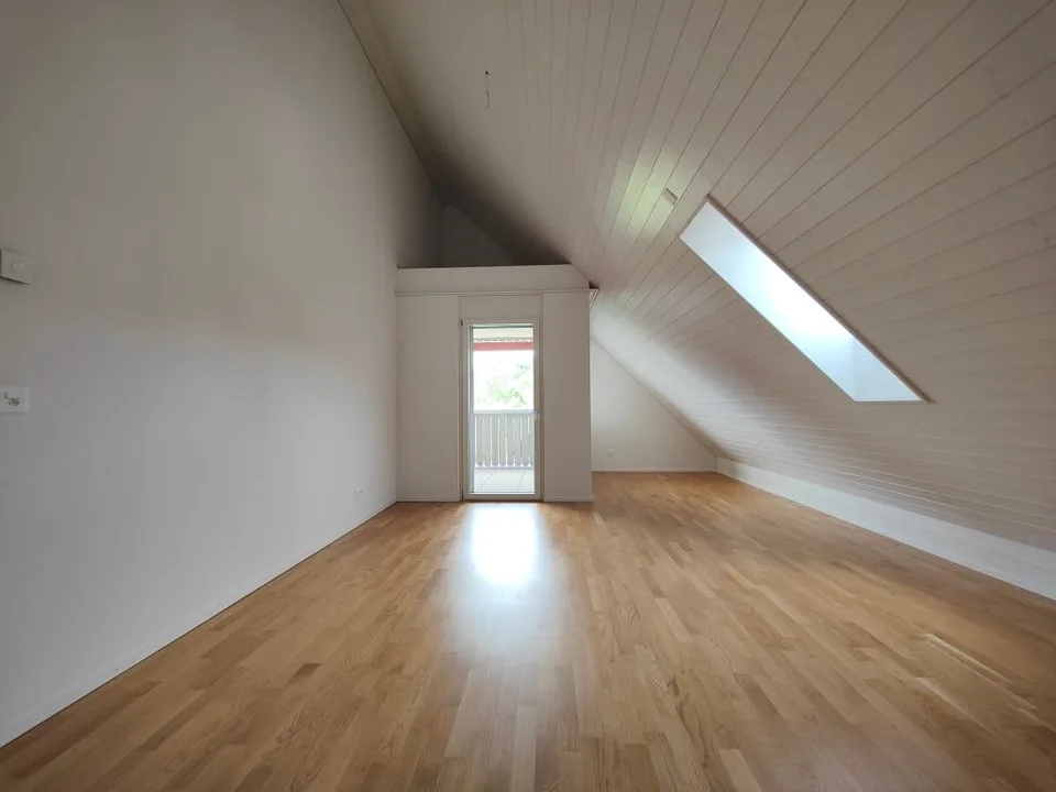 Aussergewöhnliche 4½-Zimmer Dachwohnung Nr. 7.9