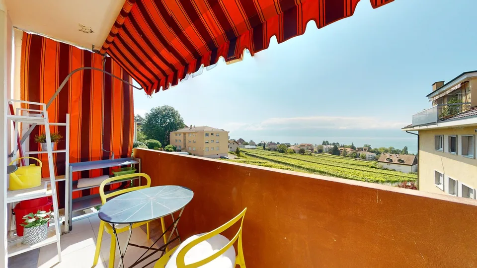 Ein-Zimmer-Wohnung mit Seeblick