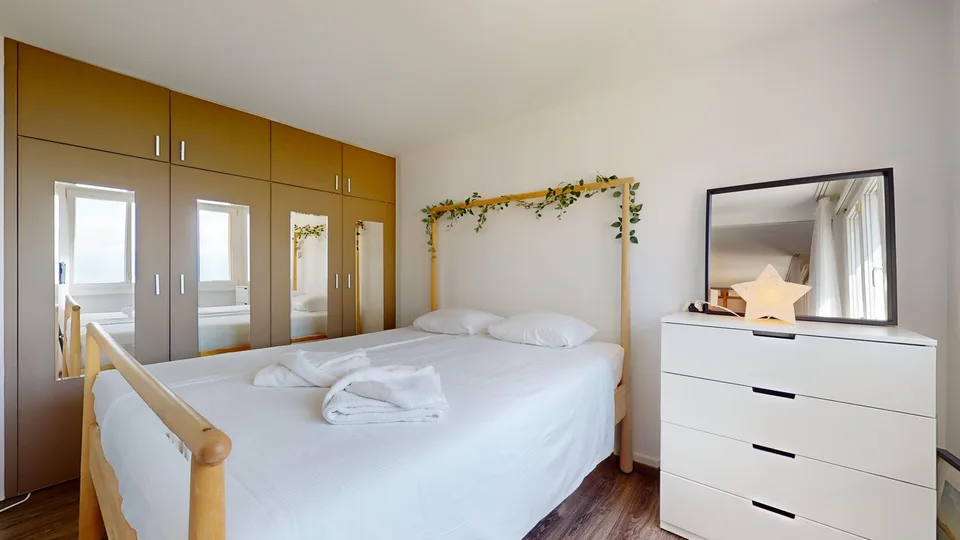 Ein-Zimmer-Wohnung mit Seeblick