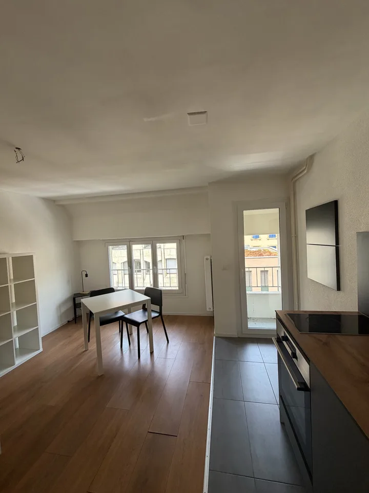 Wohnung mit 1,5 Zimmern im Zentrum von Neuchâtel
