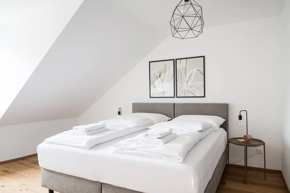 Charming 3.5-Room Apartment with Modern Amenities in Basel's Historic Center – Foto 6 von 10
