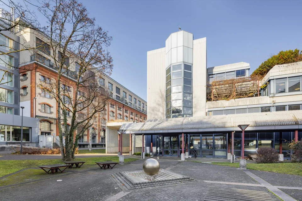 Vielfältig nutzbare Industrie- und Gewerbeflächen im Druckzentrum Zürich!
