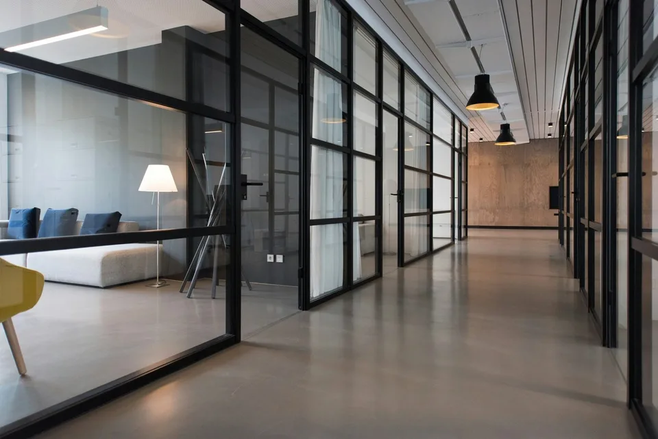 A louer - Surface commerciale / bureaux de 234m2 "Plug&Work" à Sion