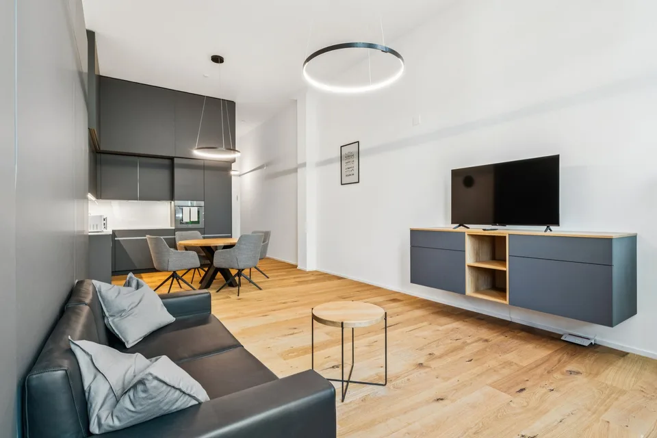 Möbliertes Studio mit Loftcharakter im Herzen von Wiedikon