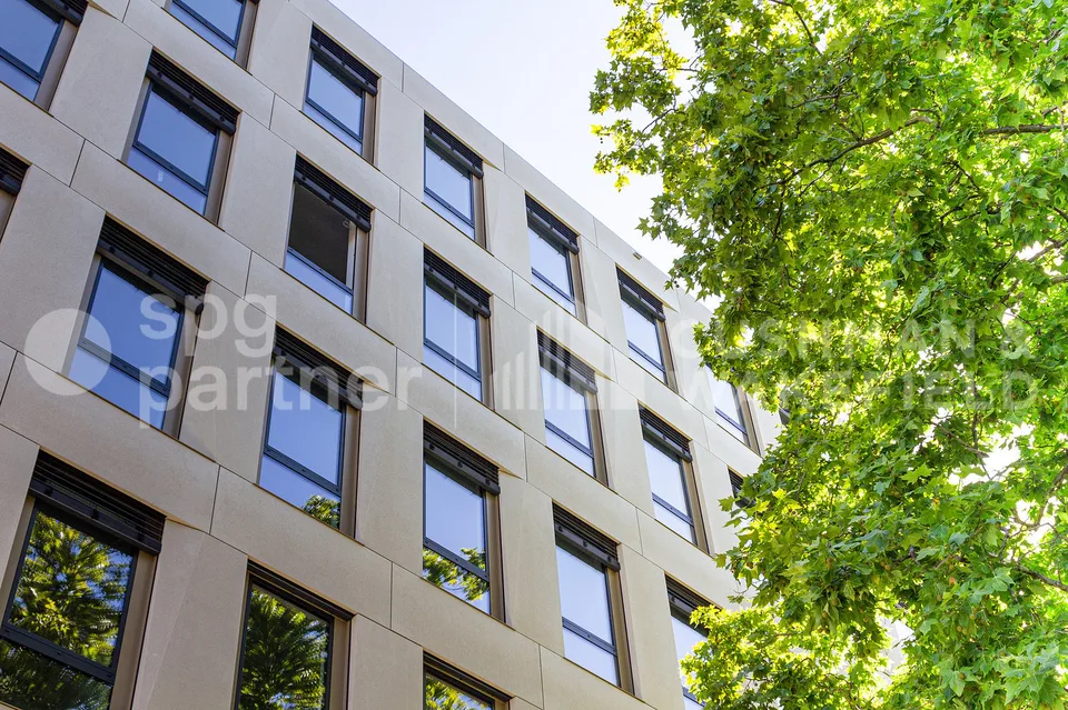 Quartetto - Uffici, laboratori e officine da 150 a 6.000 m² con accesso logistico