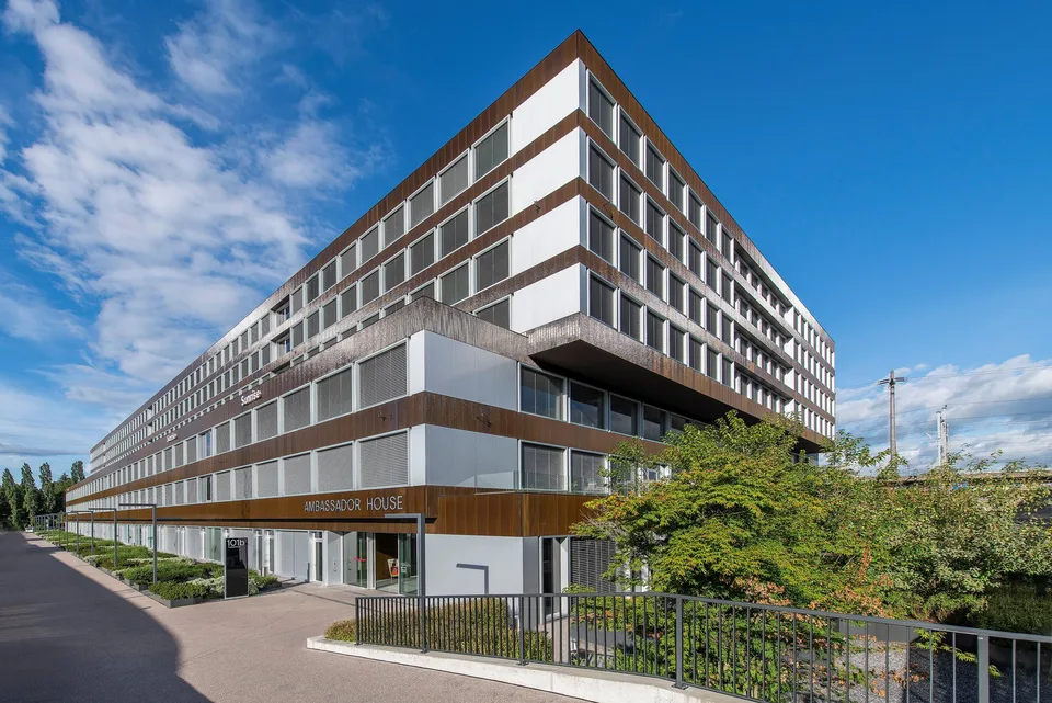 Zürich-Nord: Lagerflächen ab 36 m² bis 2'000 m² – smart, zentral, sofort verfügbar