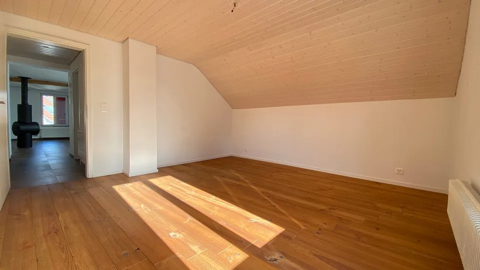 Appartamento incantato di 3,5 locali con stile chalet nel centro del villaggio di Bettlach – foto 16 di 19