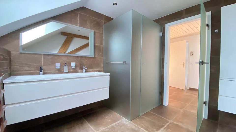 Appartamento incantato di 3,5 locali con stile chalet nel centro del villaggio di Bettlach – foto 11 di 19