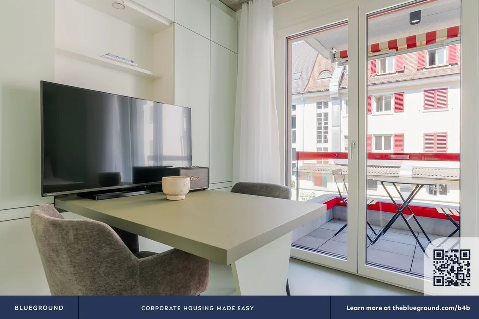 Blueground ID228, Oerlikon