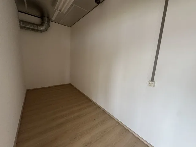 Verkaufsfläche von 100m2 zur Miete