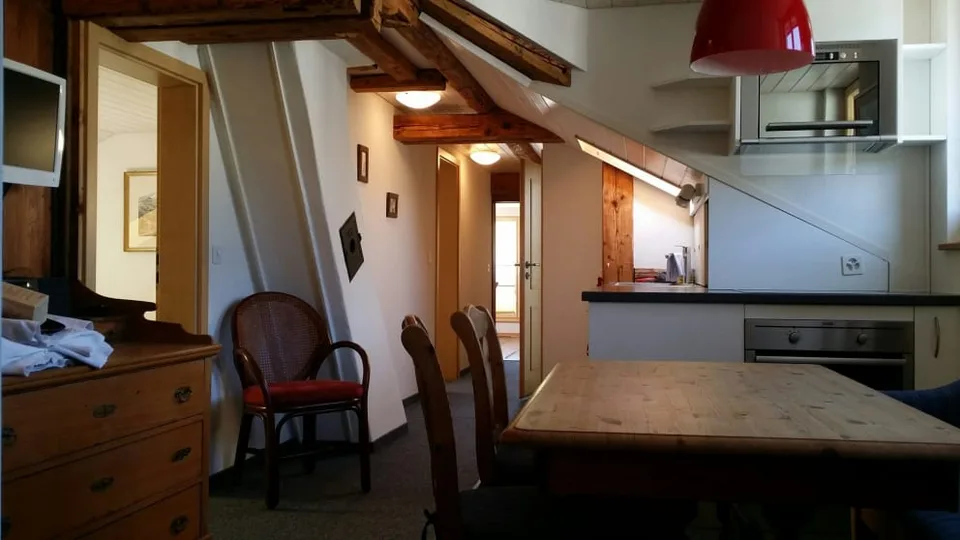 Furnished rooms and studios - available immediately
