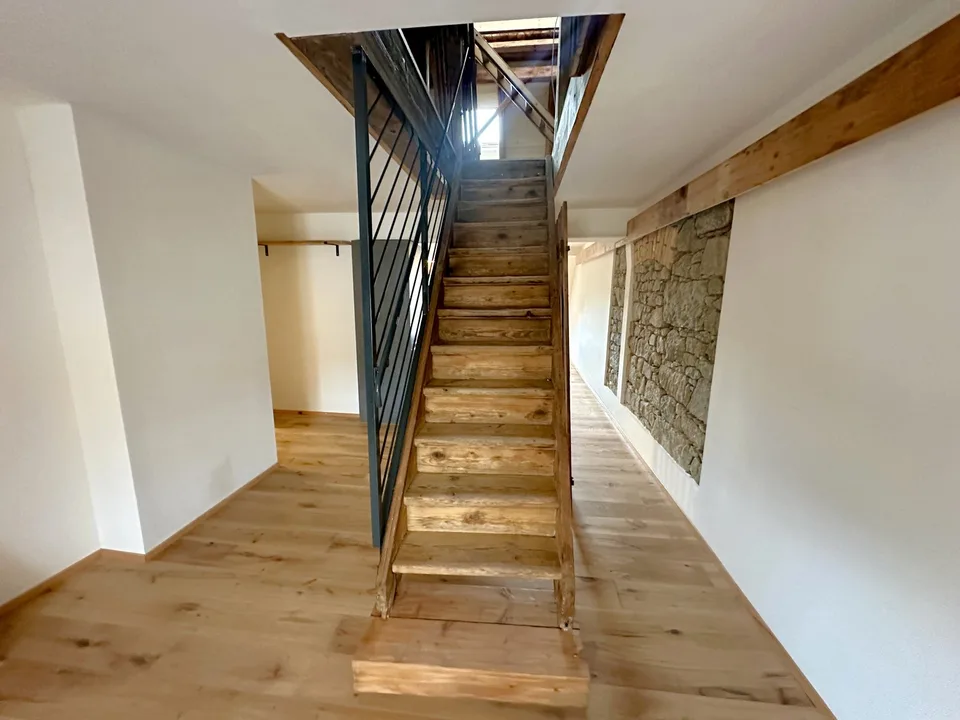 Appartement loft de 2,5 pièces avec terrasse sur le toit exclusive - Première location après rénovation totale