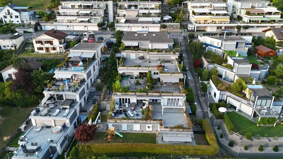 Vivere in una posizione elevata, con vista panoramica e grande terrazza