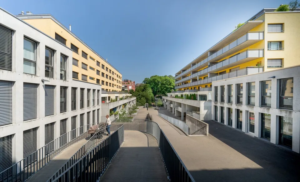 Parkplatzmöglichkeit in der Stadt !