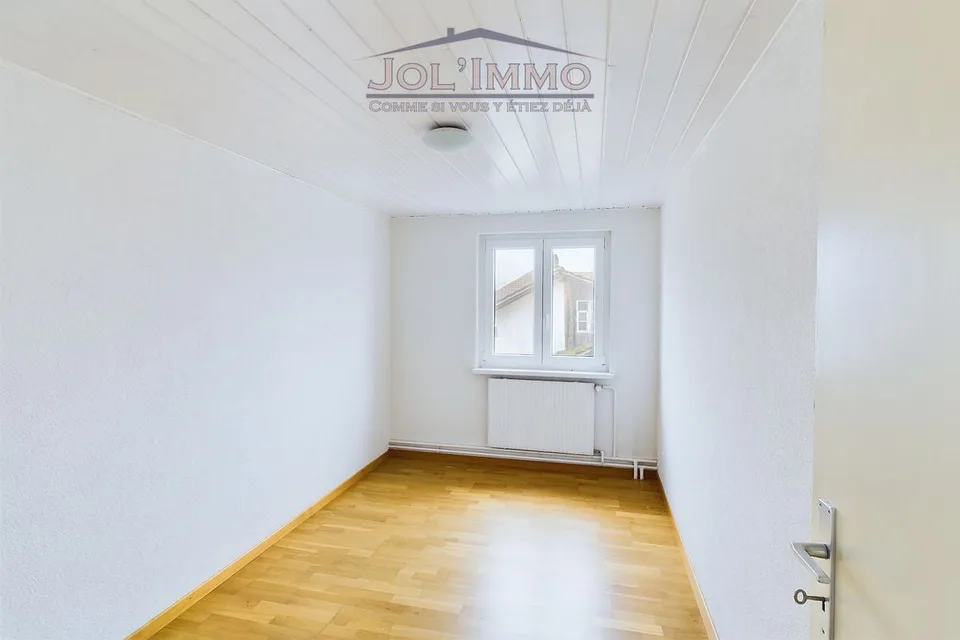 Appartamento di 3,5 locali al 2° piano con ingresso separato – foto 10 di 13