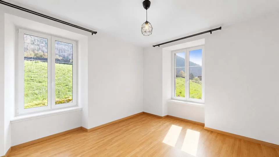 Bello appartamento di 4 locali con stufa svedese e ampio balcone in un quartiere molto tranquillo – foto 7 di 11