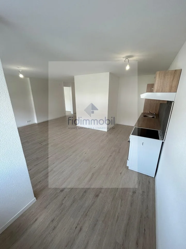 Two-room apartment on the 8th floor