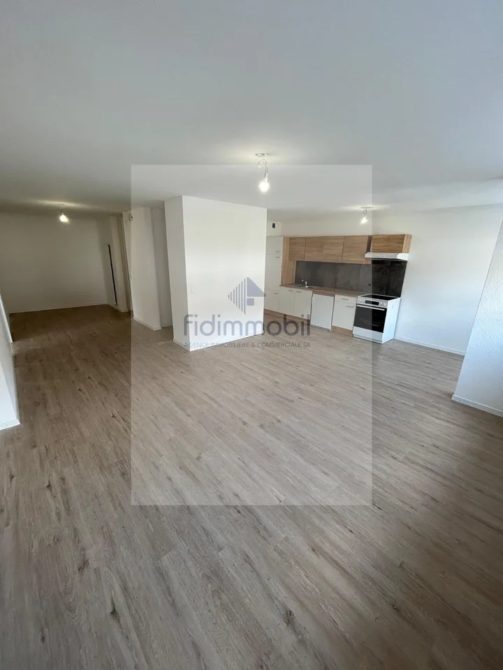 Two-room apartment on the 8th floor