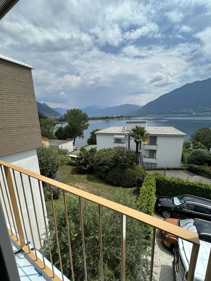 Nuovo appartamento di 3.5 locali al 2 piano a Minusio senza balcone