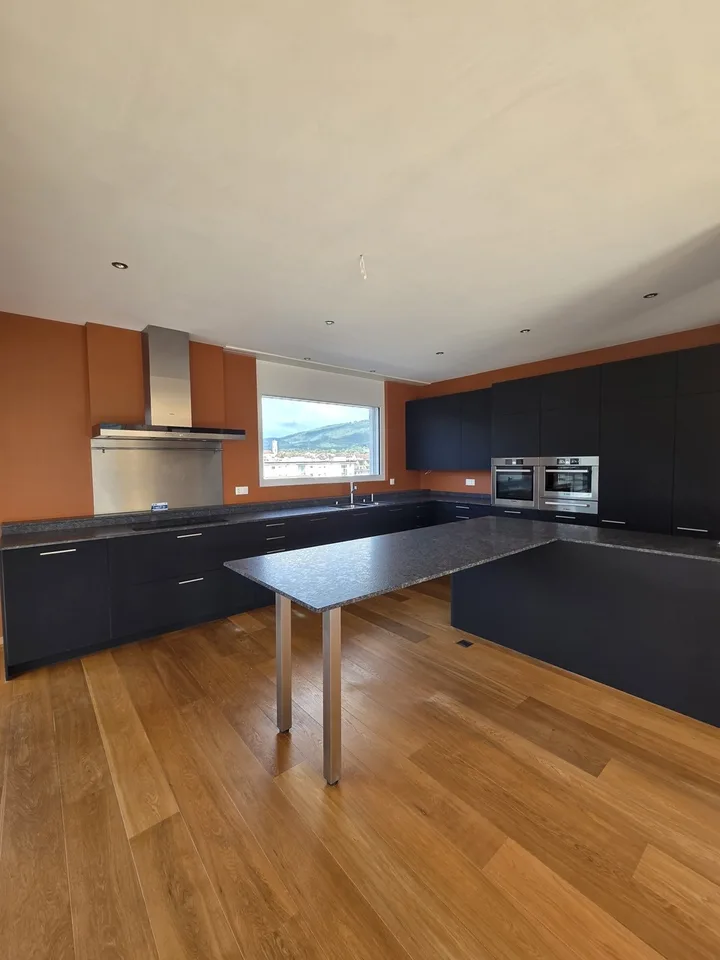 Appartement d'exception au 6ème étage avec vue imprenable sur Delémont